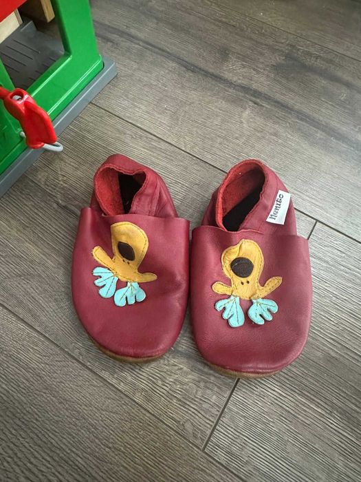 Детски обувки и пантофи