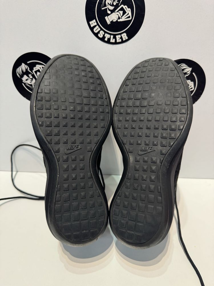 Маратонки NIKE LUNAR ELITE SKY .Номер 37.5