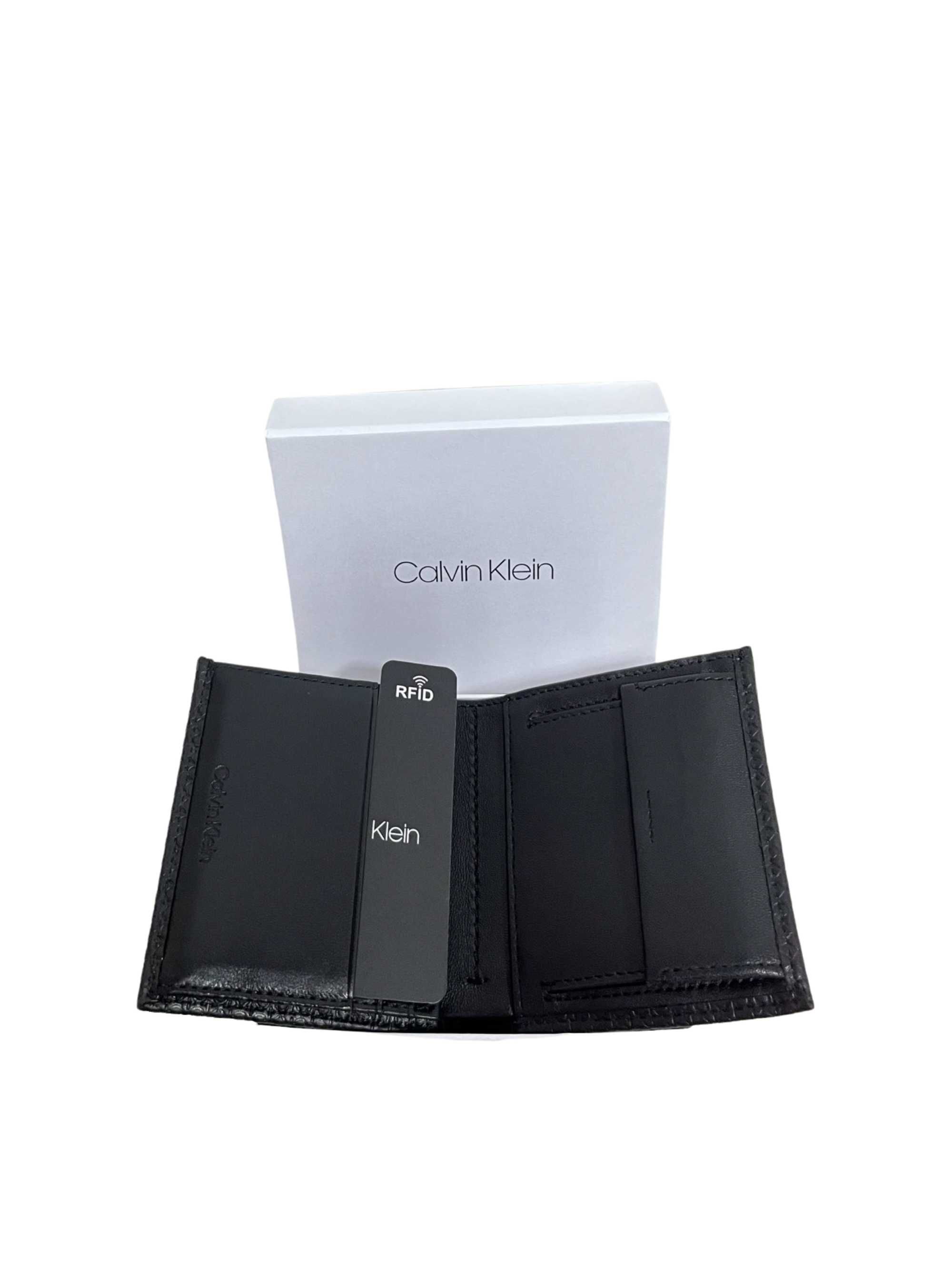 Оригинален мъжки вертикален портфейл Calvin Klein K50K510898