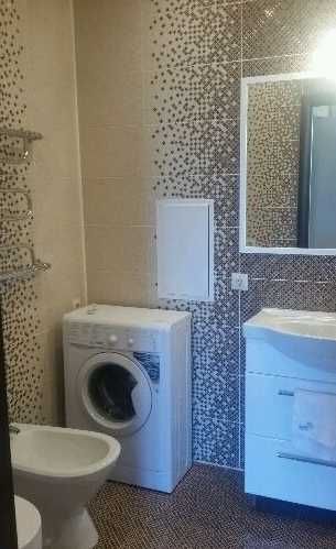 Дава се под наем Тристаен апартамент в Бургас, Ветрен - 80 кв.м за 270.3 € - Снимка #4