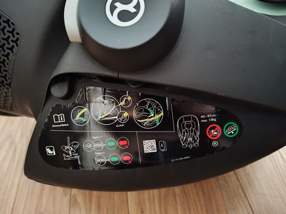 CYBEX CLOUD G I-SIZE PLUS (40-87см) Moon Black