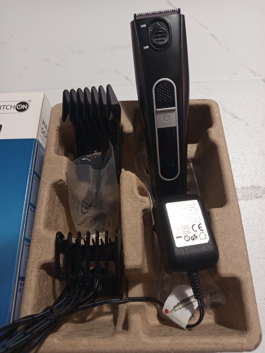 Продавам машинка за подстригване.