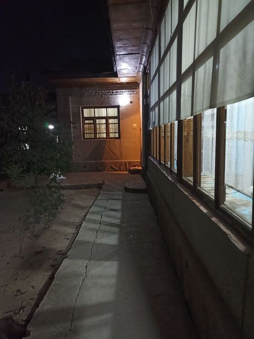 Продаётся дом 3 сот 5 ком Яшнабадский район ул Гиждуван