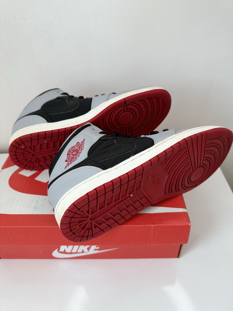Air Jordan 1 Mid  ( 45) Маратонки