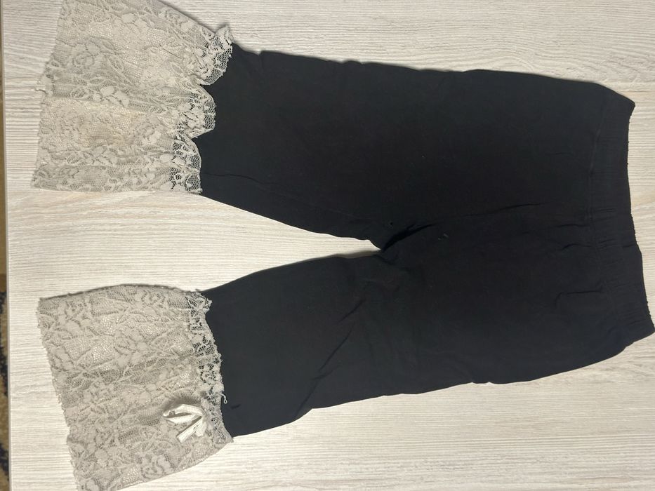 Верхняя и нижняя одежда для девочек