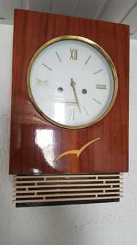 Антиквариат часы с боем "Янтарь"