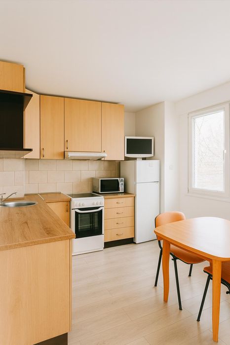 Дава се под наем Двустаен апартамент в София, Оборище - 51 кв.м за 613 € - Снимка #1