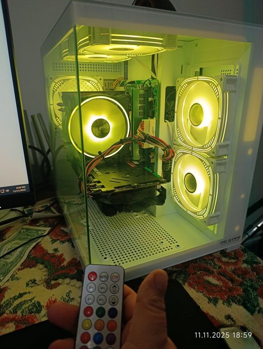 Vând calculator gaming