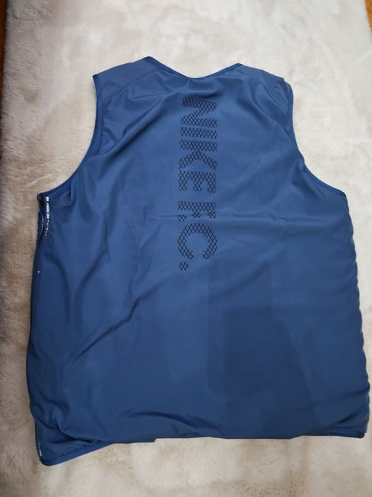 Nike-тип полицейска жилетка