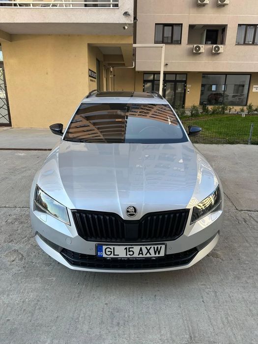Skoda Superb Skoda Superb 4x4 Combi Sportline 2.0 TSI DSG