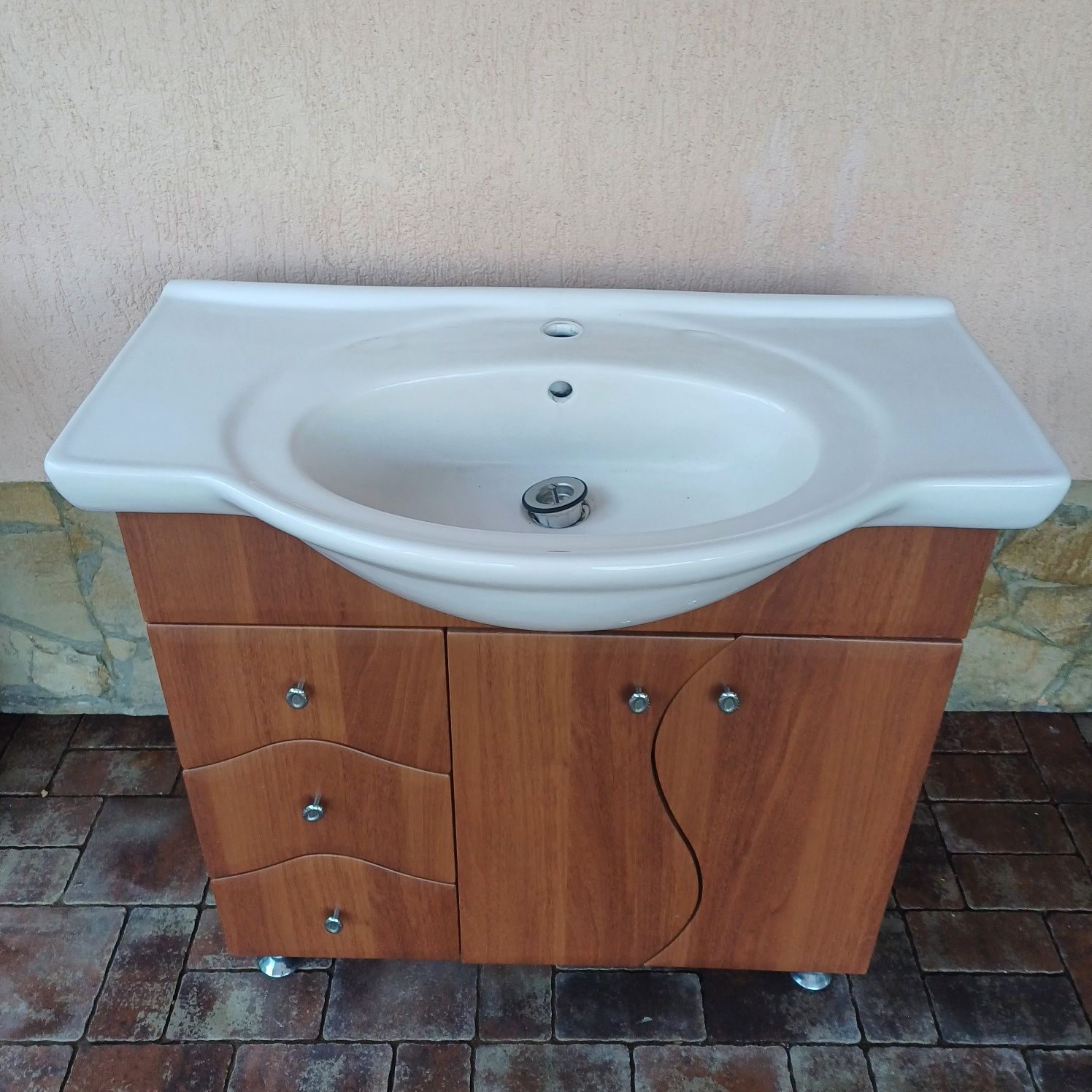 Set mobilier baie cu chiuveta