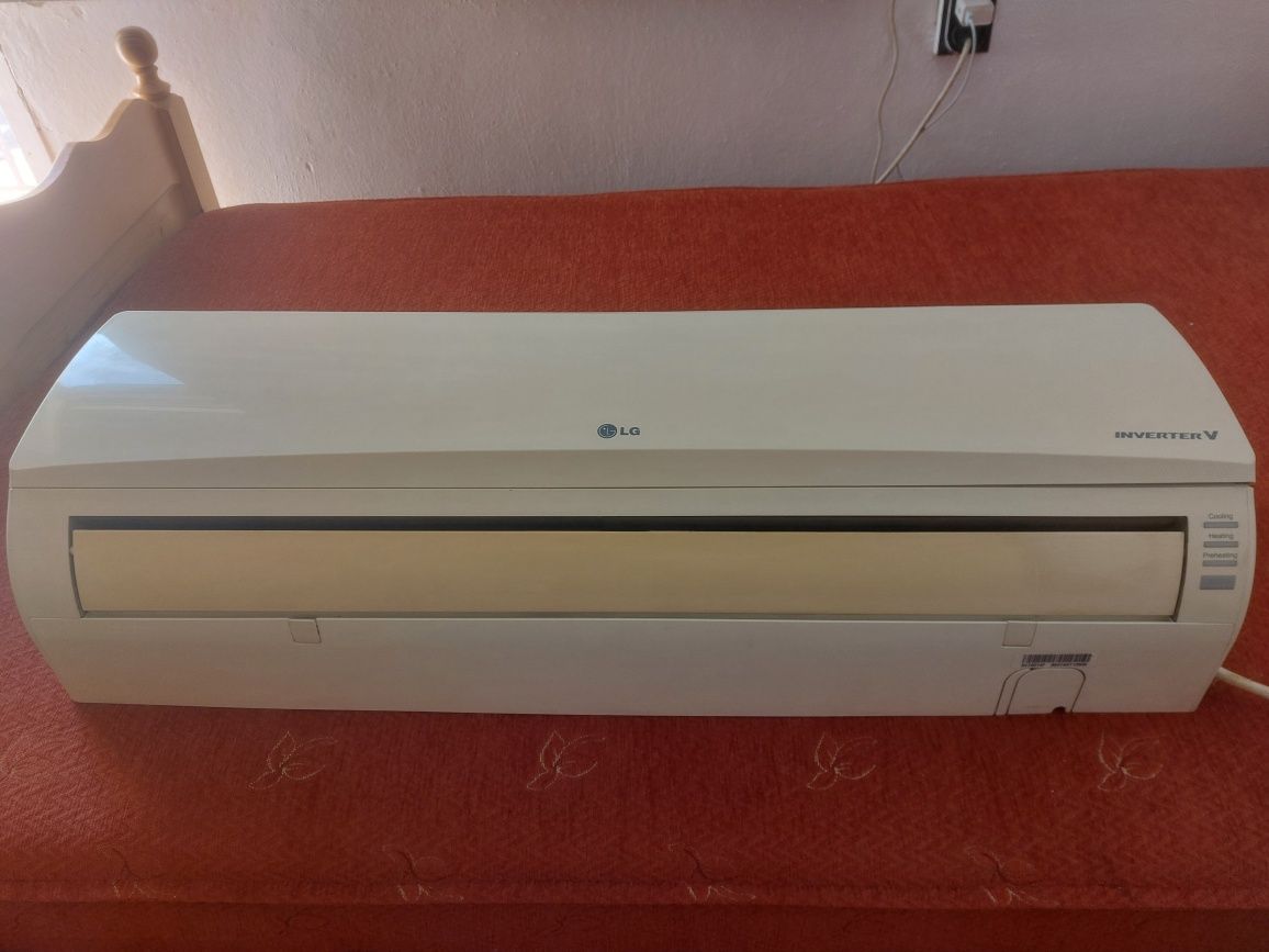 Вътрешно тяло инверторен климатик lg.