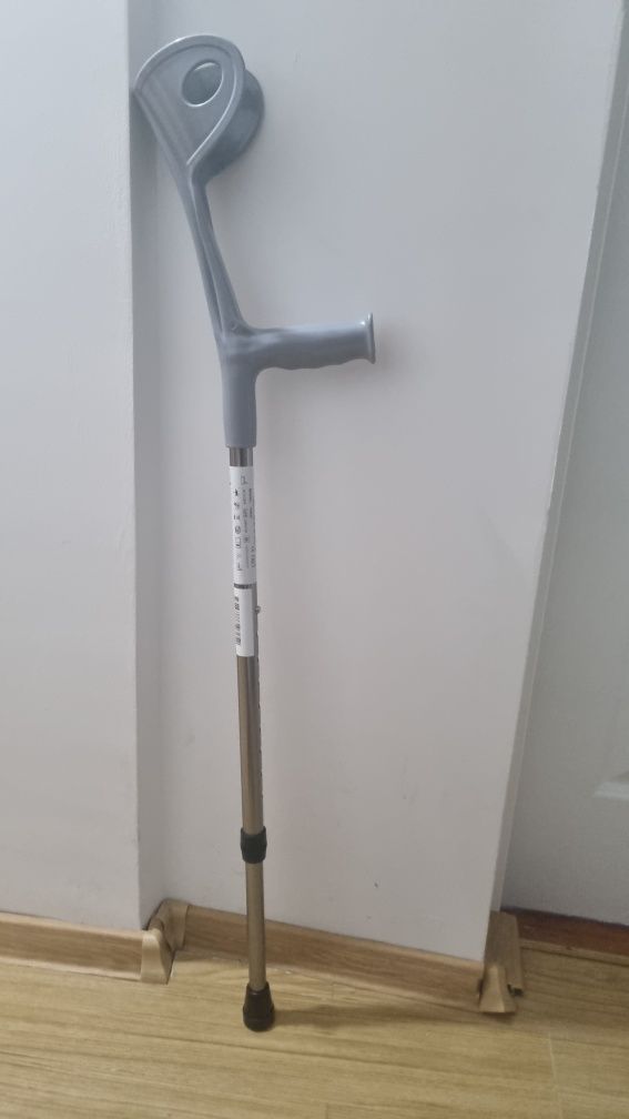 Carja cu sprijin pe antebraț - nefolosita