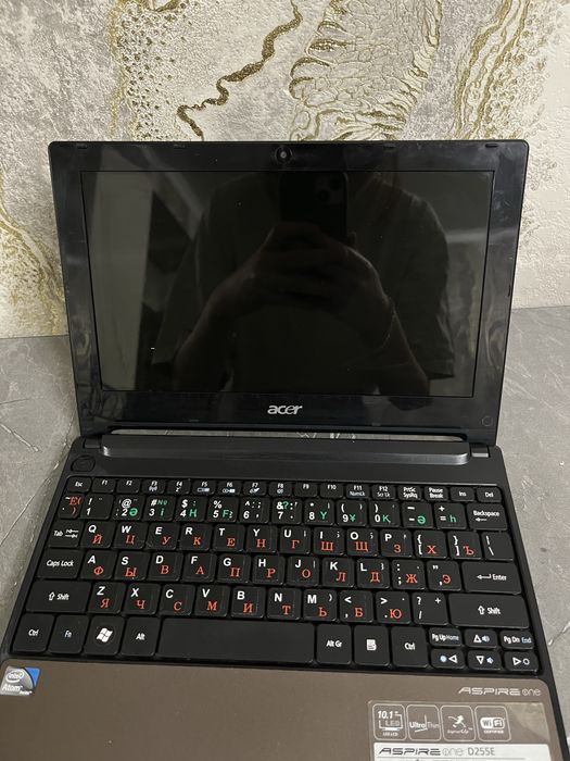 Продам ноутбук нетбук компьютер