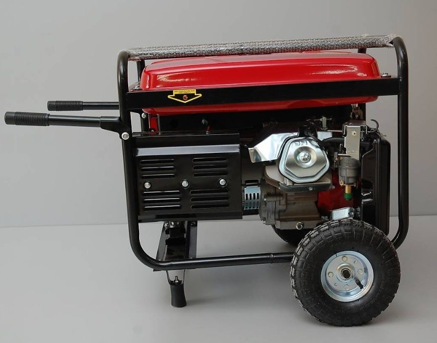 5.5 kw Бензинов Четиритактов генератор за ток с Ел старт