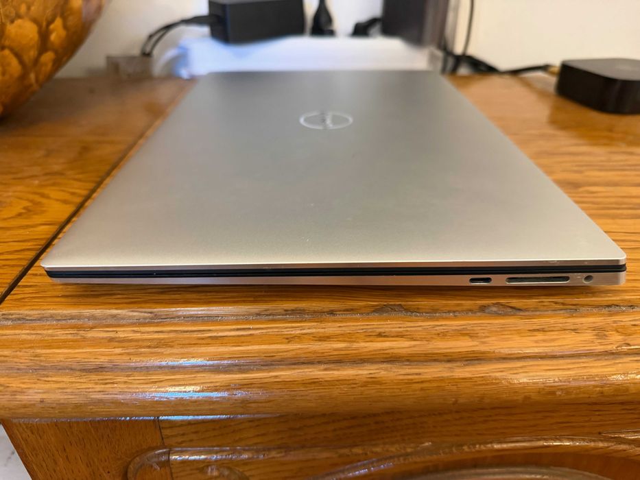 Laptop Dell XPS 15 9520 i7 / 32GB / 1TB SSD / RTX 3050 Ti UHD + Touch