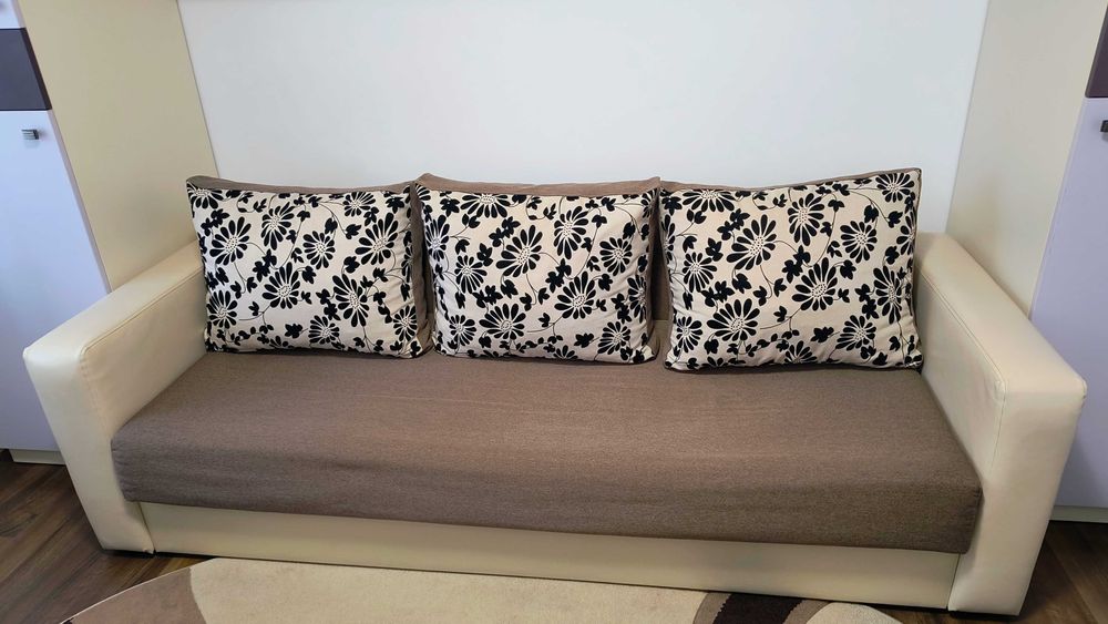 Canapea extensibilă