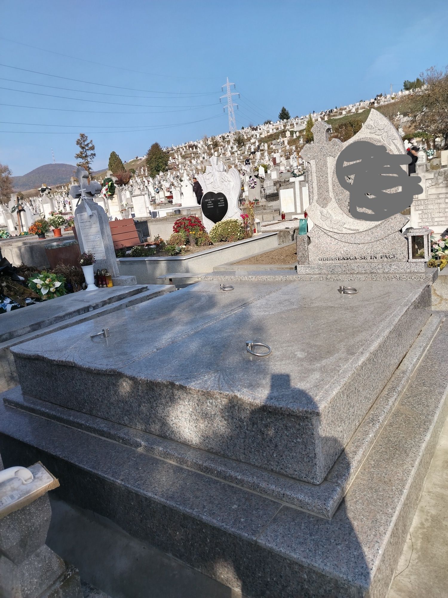 Oferim servicii funerare!!
