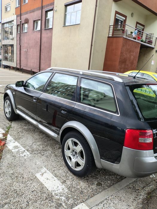 Audi ALROAD 2004