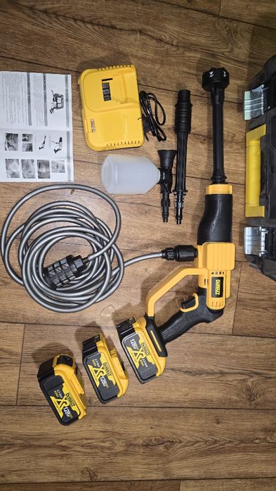 Мойка высокого давления  Dewalt .
DeWalt