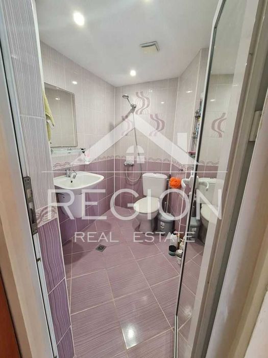 Дава се под наем Двустаен апартамент в Варна, Цветен квартал - 70 кв.м за 408 € - Снимка #14