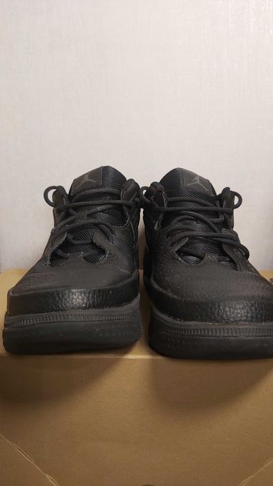 Nike Air Jordan Max Aura 5 - Номер 40