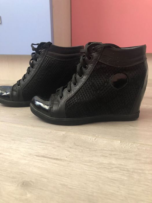 Дамски обувки със скрит ток Bianki