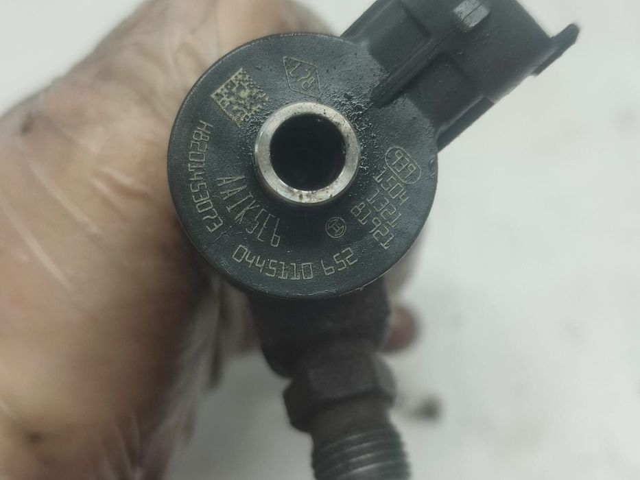 Injector 1.5 dci k9k 0445110652 h8201453073 Dacia Logan 2 [2013 - 201