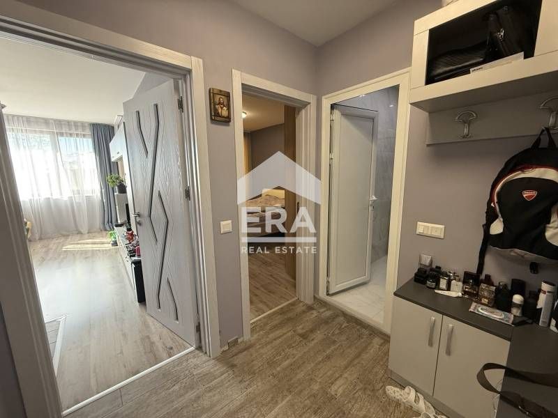 Двустаен обзаведен апартамент в жк Бриз град Варна