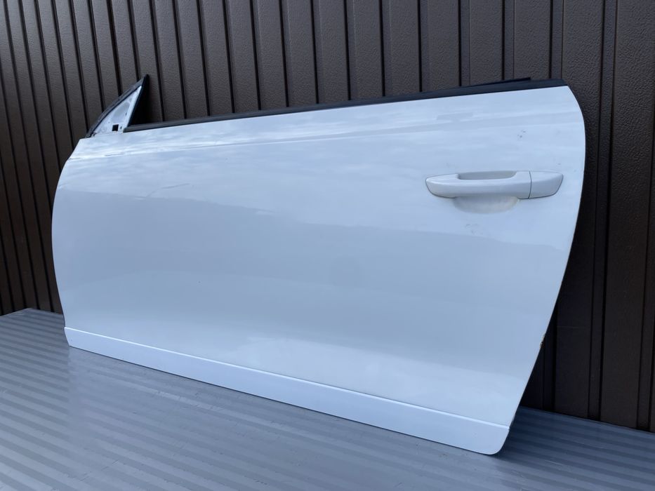 Usa st fata vw Scirocco cod culoare LB9A 2008-2015