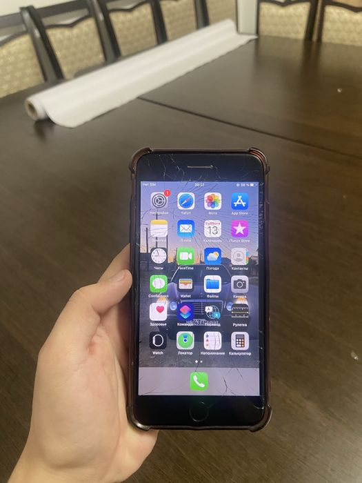 Айфон 7+ сатылады
