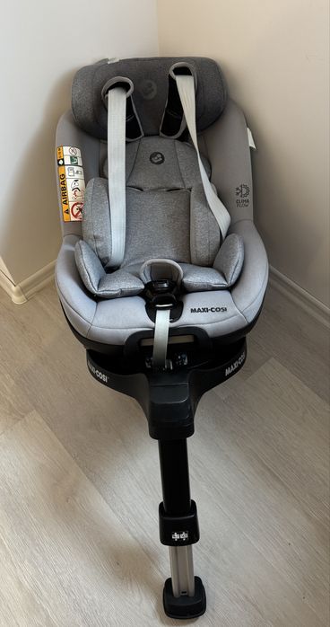 Vand scaunel Maxi Cosi Mica Pro Eco 0-4 ani. Stare foarte buna