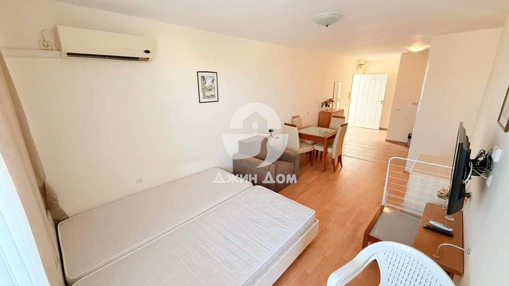 Продава се Тристаен апартамент в к.к. Слънчев бряг - 73 кв.м за 932 €/кв.м - Снимка #2