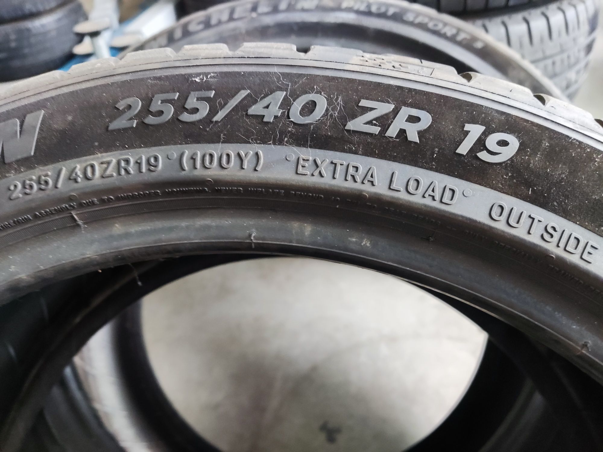 255/40/19 Michelin Pilot Sport