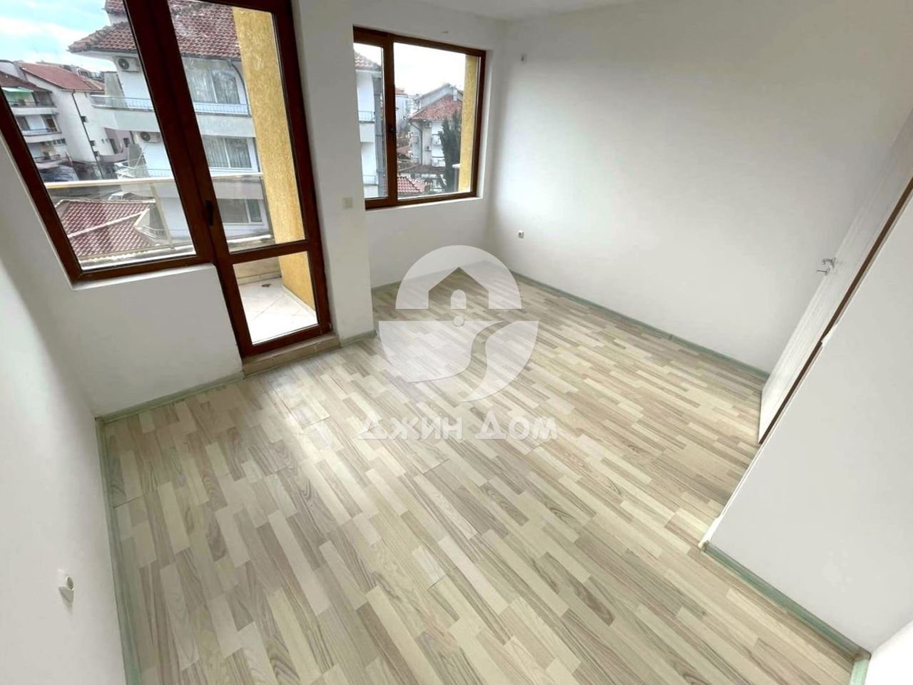 Продава се Тристаен апартамент в с. Равда, Област Бургас - 174 кв.м за 690 €/кв.м - Снимка #7