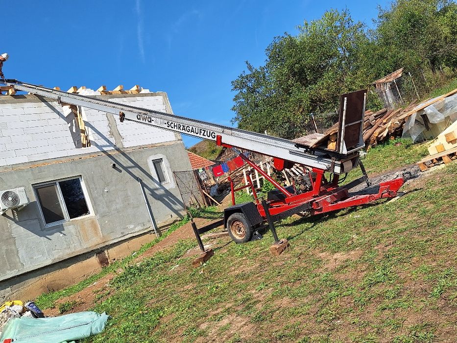 Vând lift constructii