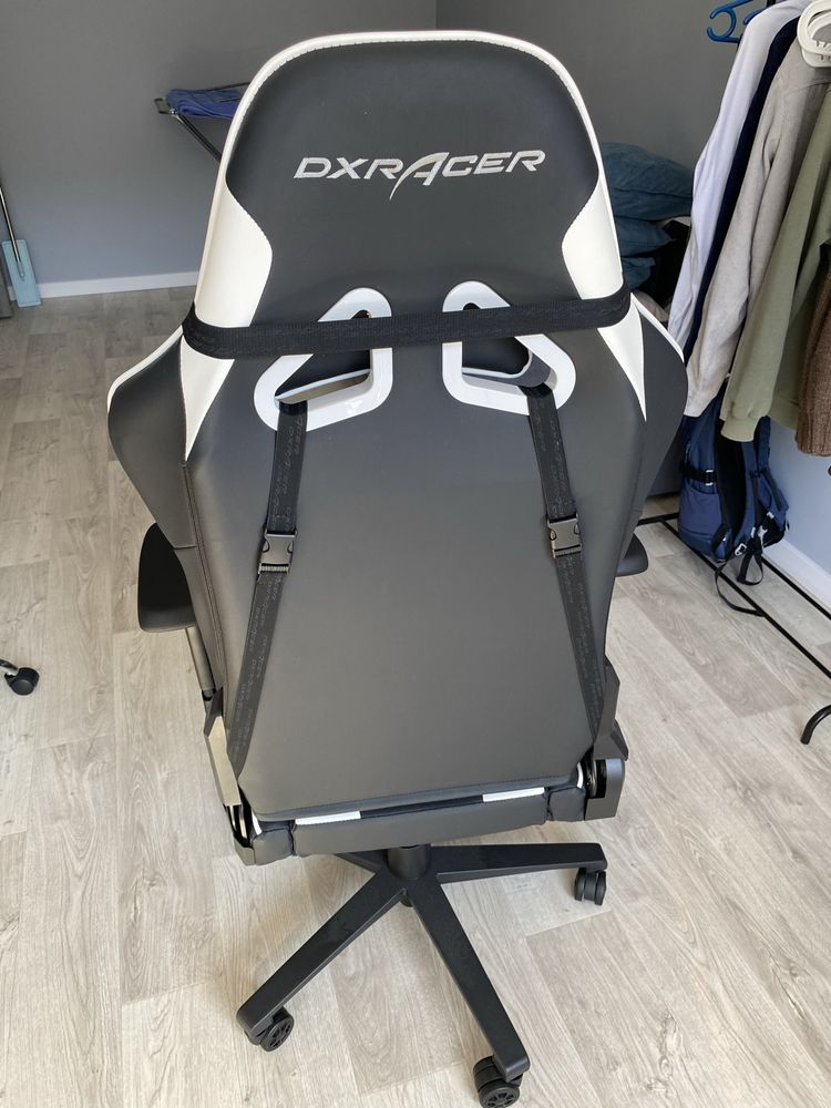 Компьютерное DXRacer GC/G001/NW, черный, белый