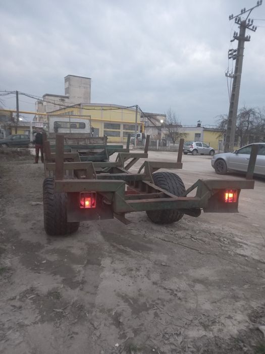 Vand,schimb remorca forestiera