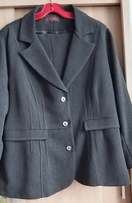 Нов зимен дамски костюм. Макси размер