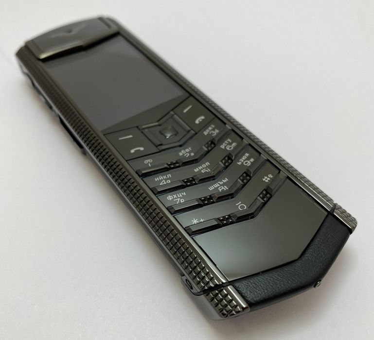 Vertu Signature S Clous de Paris Black
