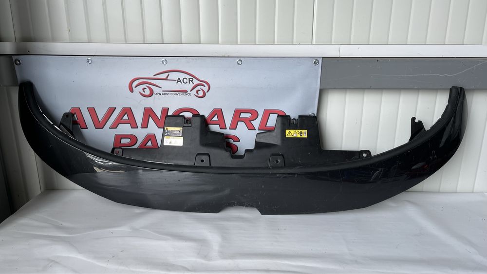 Панел над фаровете VW ID3