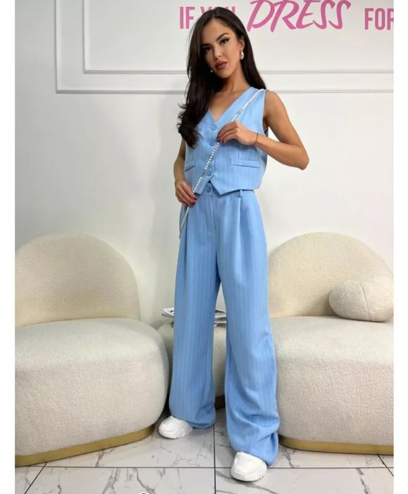 Комплект сако и панталон LBD