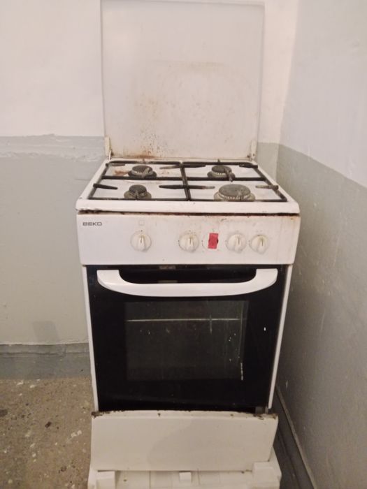 Газовая плита марки Bosh