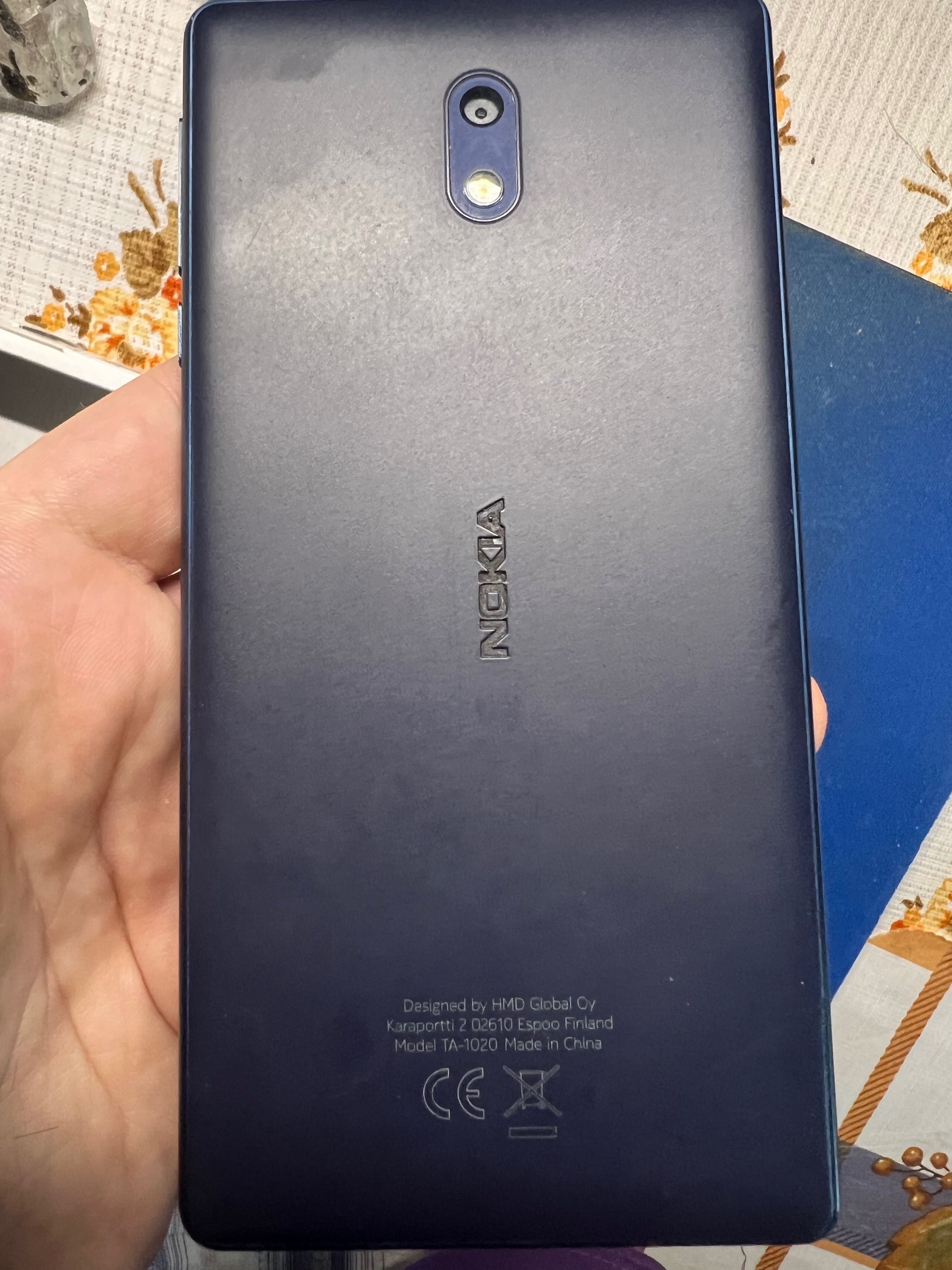 Nokia 3 смартфон отлично състояние