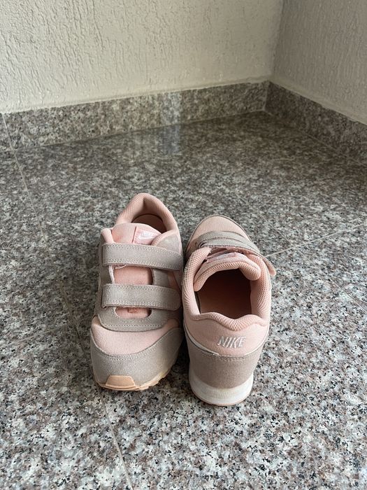 Nike оригинални маратонки ( 35)