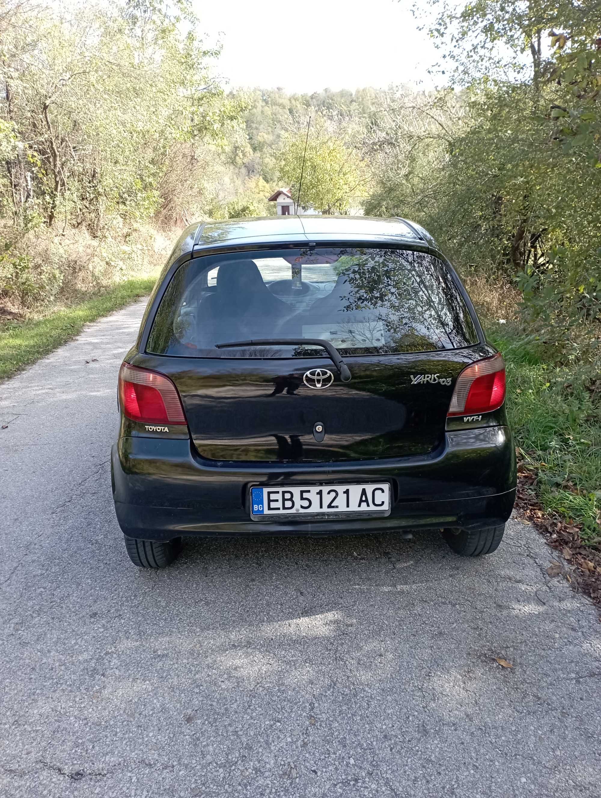 Toyota Yaris 1000 Vvti 4цилиндровия мотор с верига