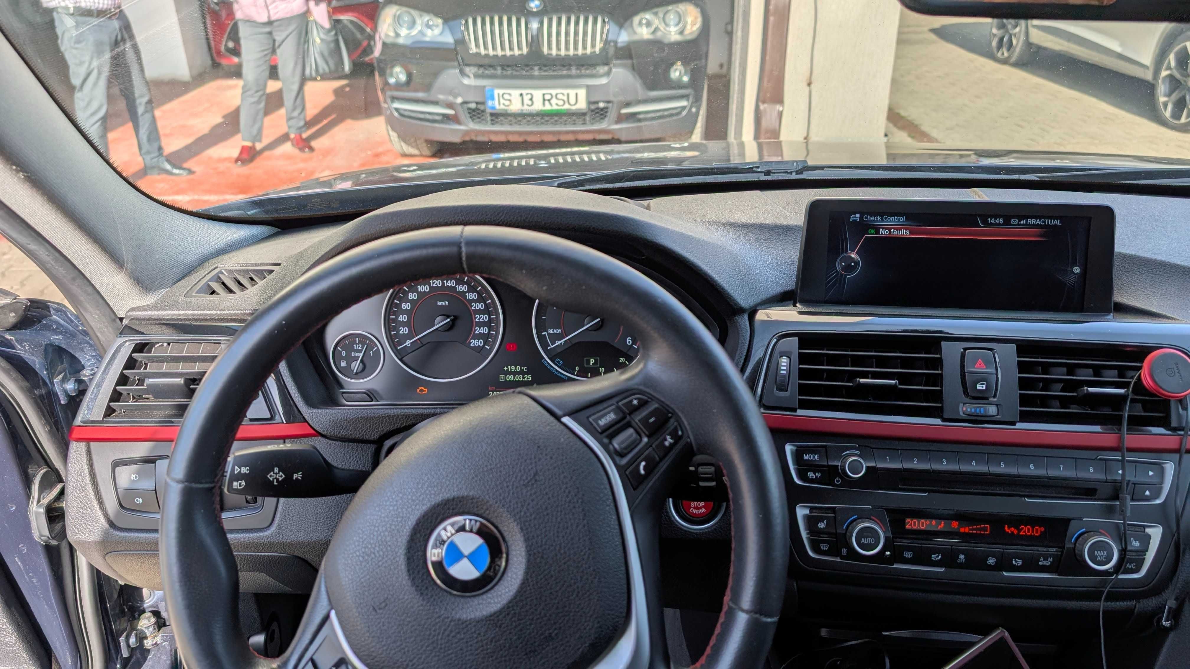 BMW Seria 3 320D F31 XDrive
