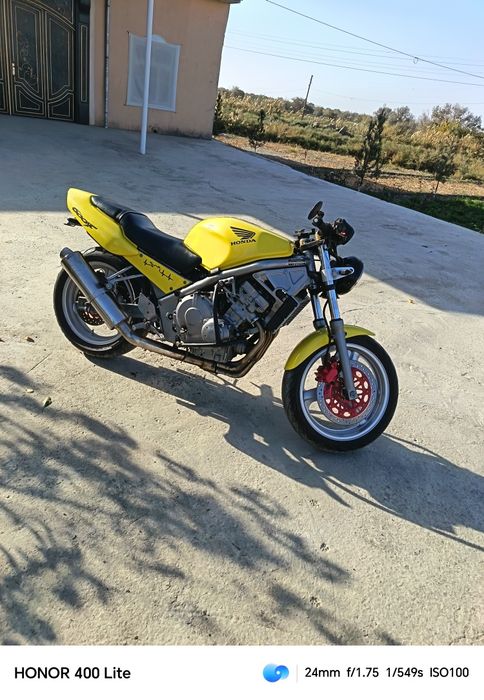Honda cb-wan 500