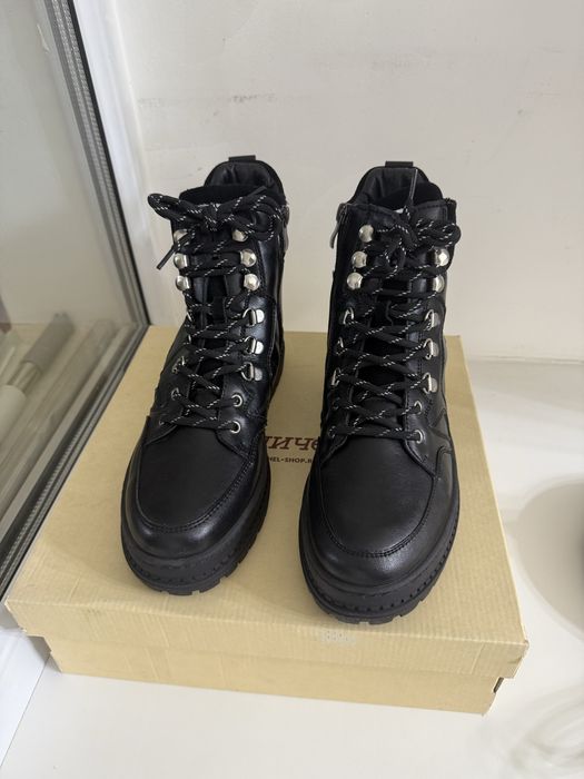 Зимние ботинки