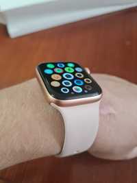 Apple Watch 5 44mm розовые